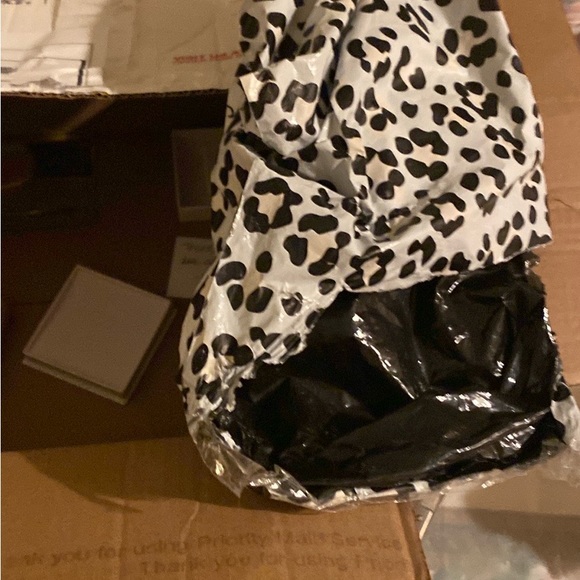 @Valerier1019 SCAMMER ALERT - Picture 4 of 14